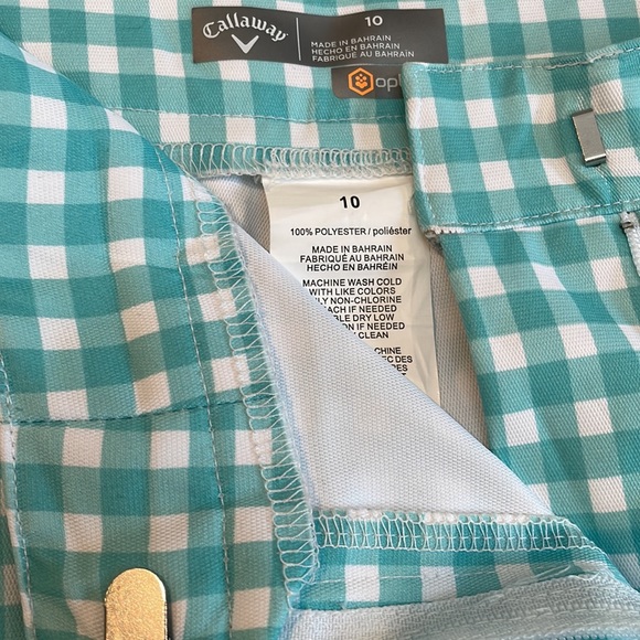 Callaway golf/athletic shorts.  Never worn, wrinkle free and fast drying. - Picture 3 of 3
